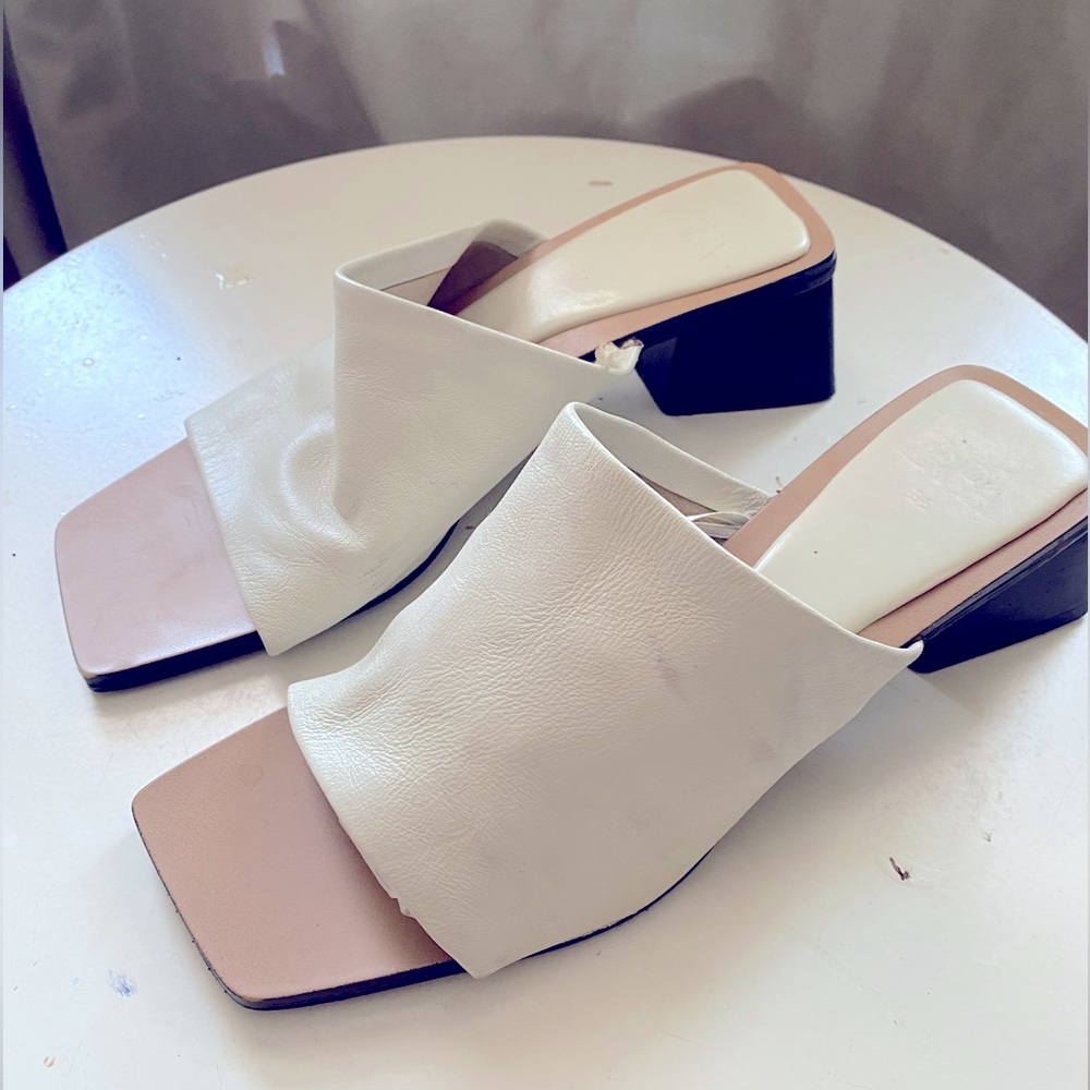 Zara leather mule sandal size 36